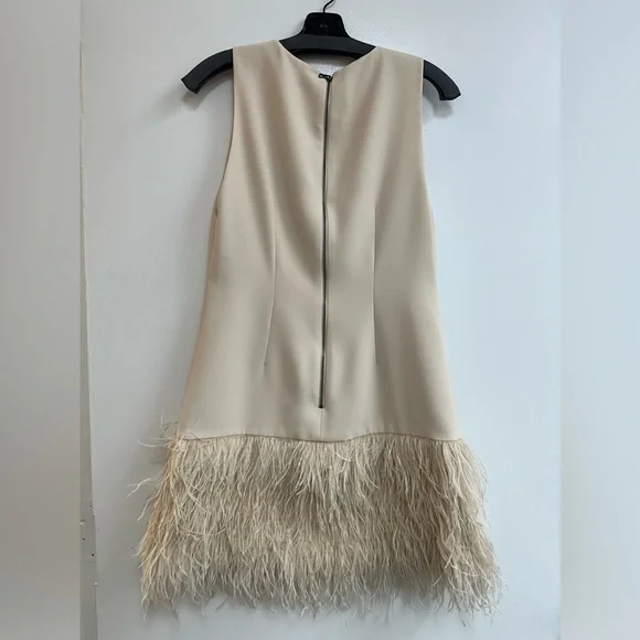 Alice + Olivia Coley Feather Dress in Cream - Picture 4 of 7
